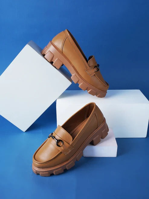 Women Tan Chunky Loafers – Stylish Platform Casual Loafer Shoes for Girls Everyday & Office Wear