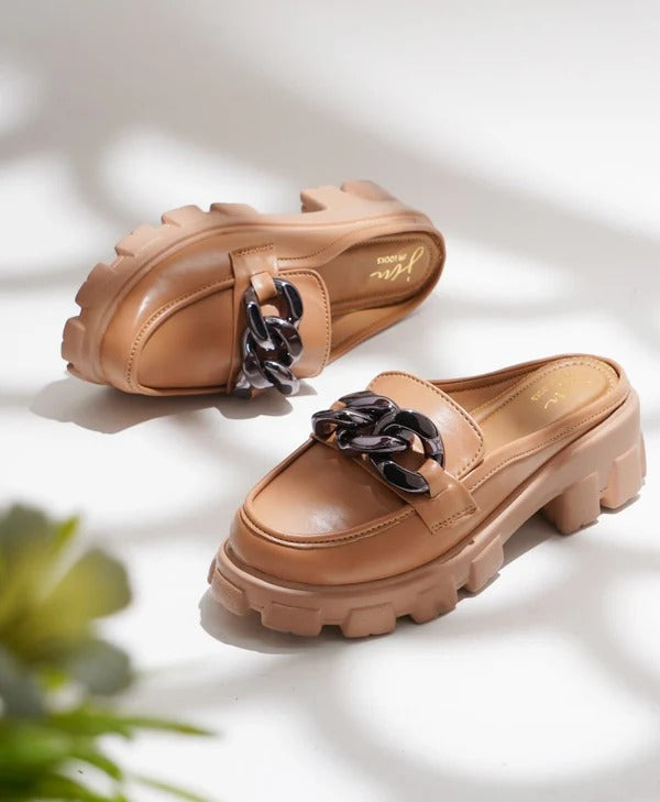 Women Tan Chunky Chain Loafer Mules – Stylish Slip-On Platform Loafer Shoes for Girls Casual Wear