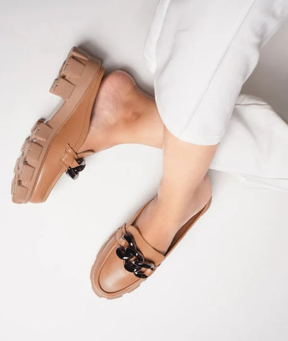 Women Tan Chunky Chain Loafer Mules – Stylish Slip-On Platform Loafer Shoes for Girls Casual Wear