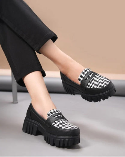 Women Black Chunky Loafers – Stylish Pattern Slip-On Platform Loafer Shoes for Girls Casual & Office Wear