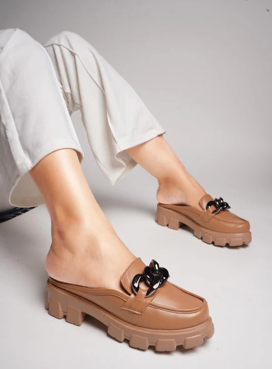 Women Tan Chunky Chain Loafer Mules – Stylish Slip-On Platform Loafer Shoes for Girls Casual Wear